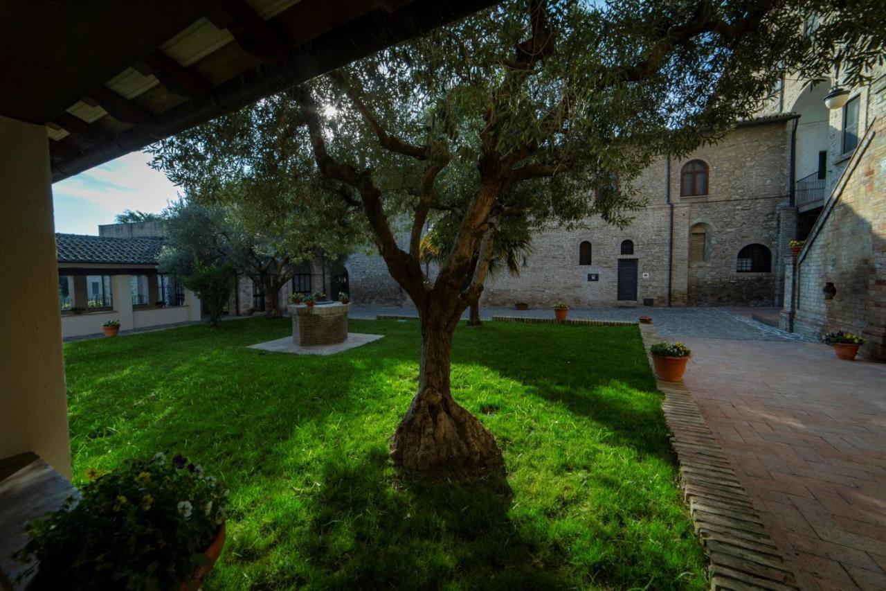 Bed and Breakfast Il Monastero Di Bevagna Exterior foto