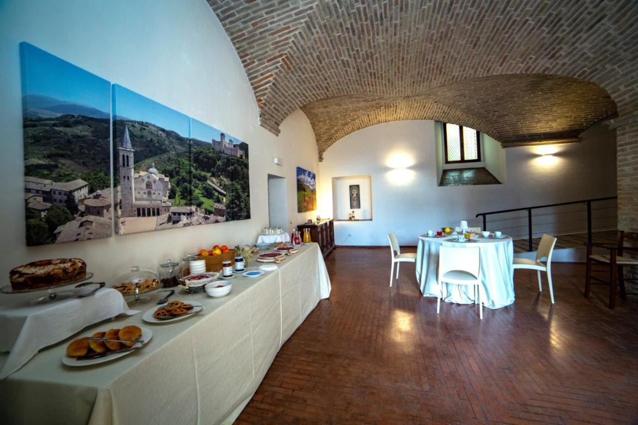 Bed and Breakfast Il Monastero Di Bevagna Exterior foto